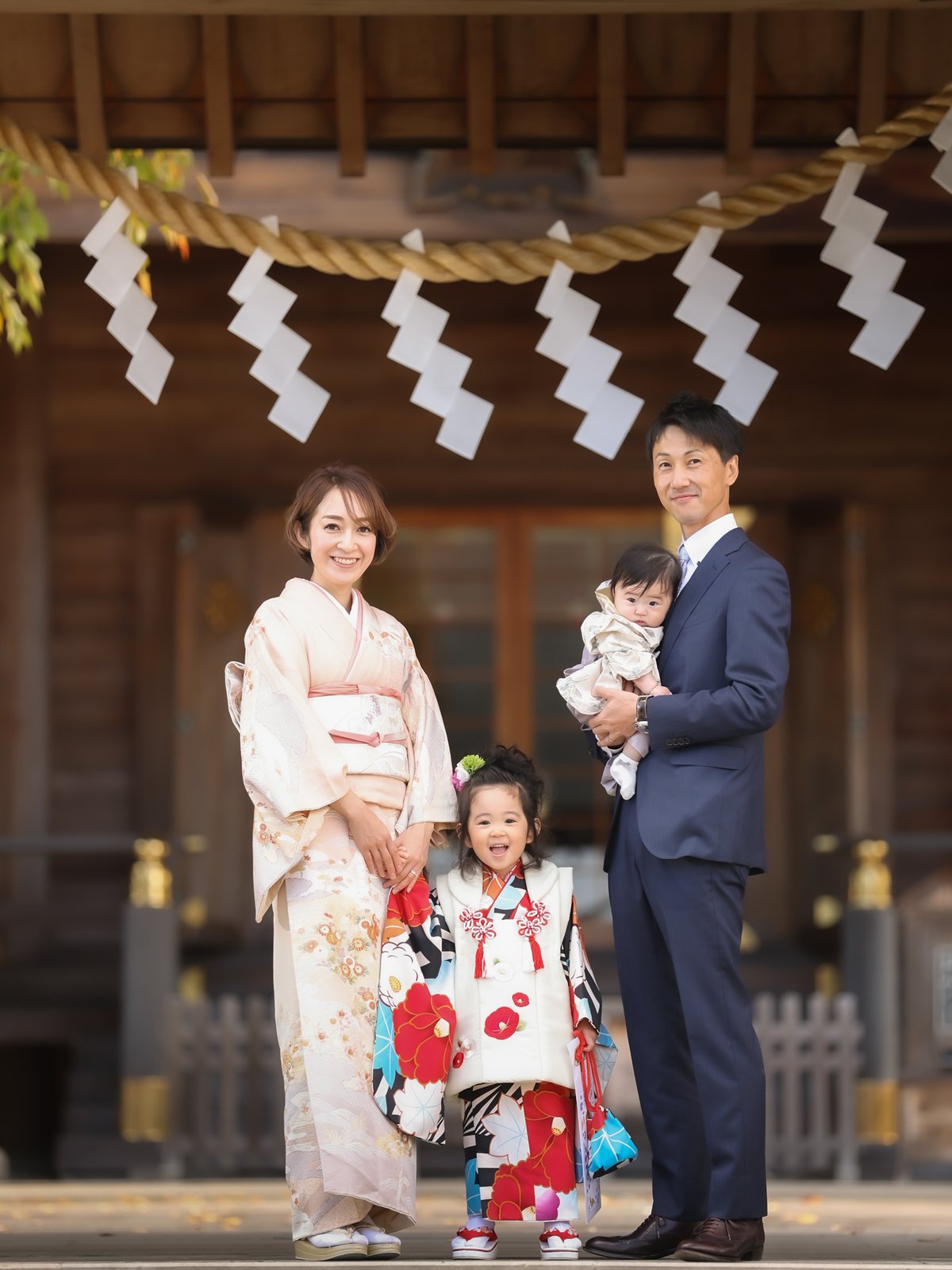ご家族で過ごす七五三撮影の様子